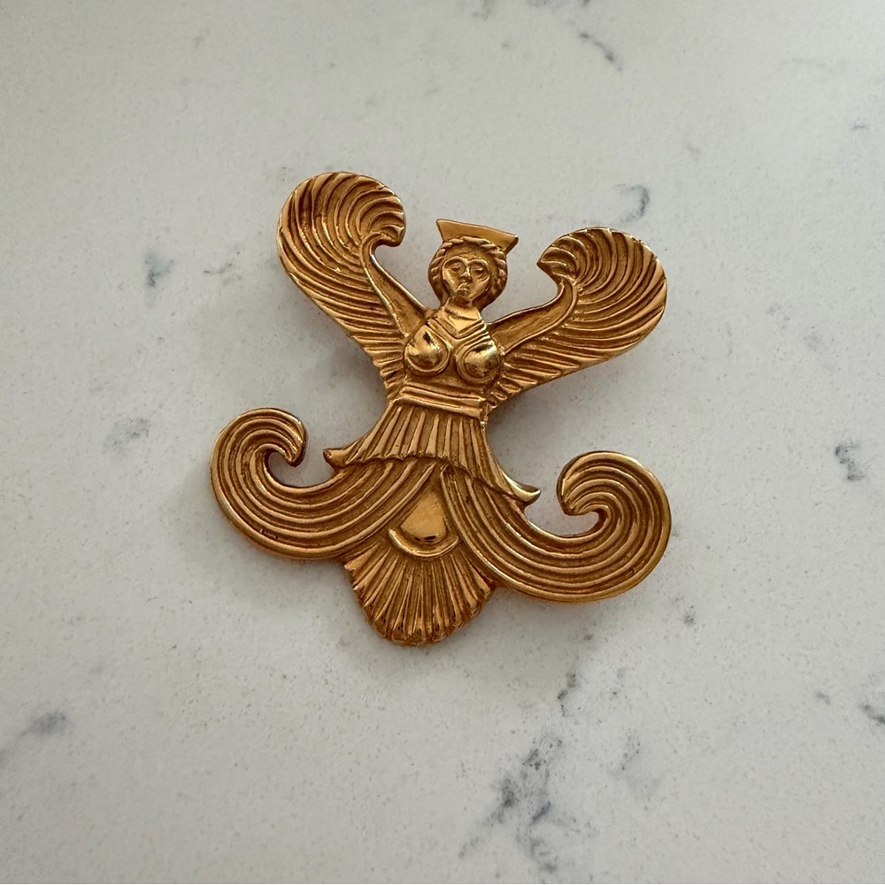 Vintage Gold-Tone Angel Brooch | Excellent Condition